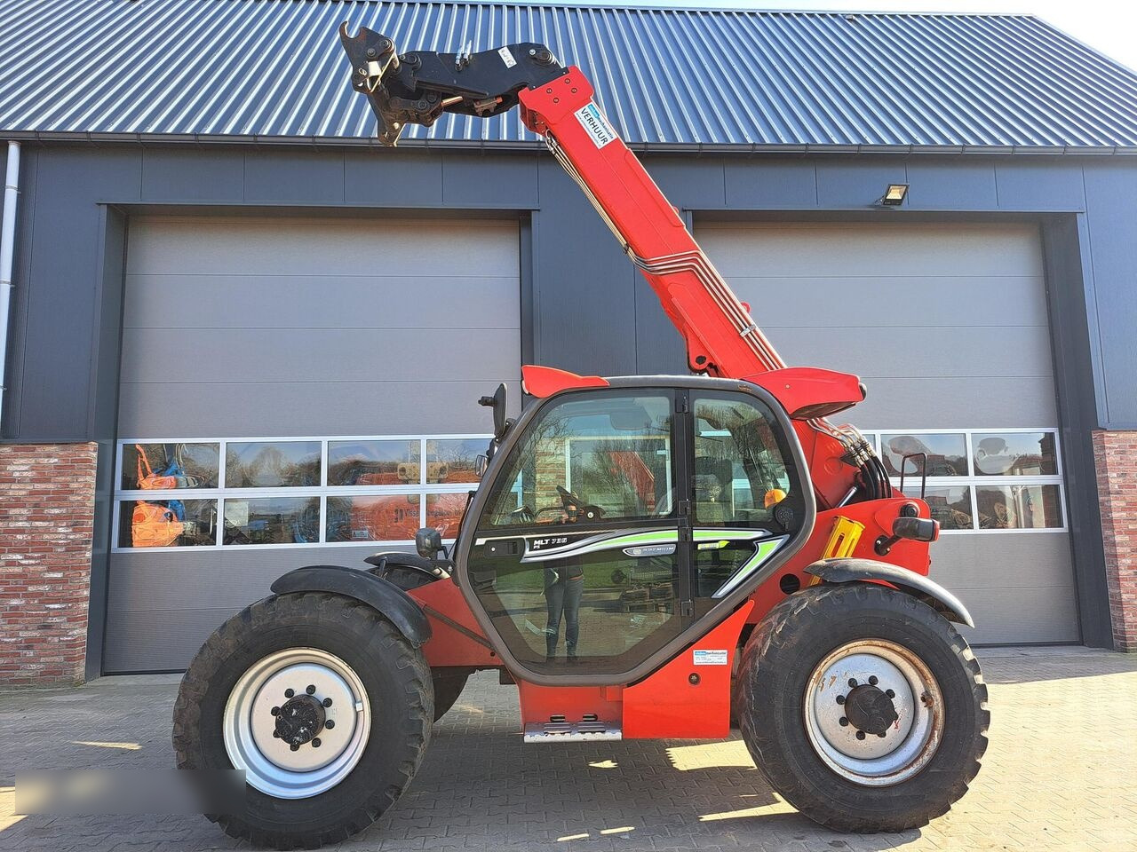 Manitou MLT735 120ps - Chariot télescopique: photos 2 Manitou MLT735 120ps - Chariot télescopique: photos 2