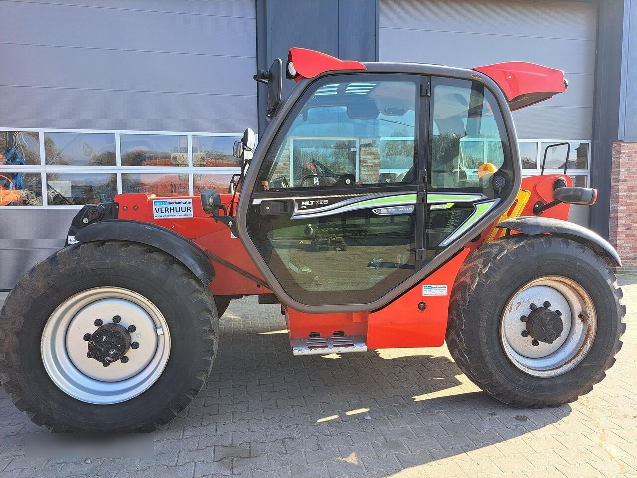 Manitou MLT735 120ps - Chariot télescopique: photos 4 Manitou MLT735 120ps - Chariot télescopique: photos 4