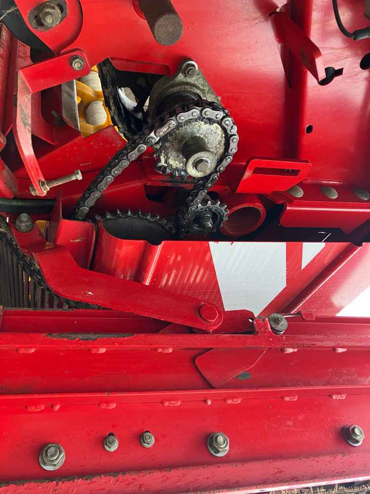 Grimme CS 150 - Arracheuse de pommes de terre: photos 2 Grimme CS 150 - Arracheuse de pommes de terre: photos 2