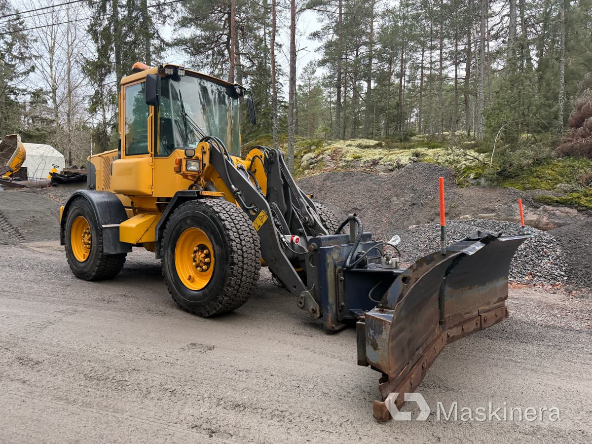 Hjullastare Volvo L50E med tillbehör - Autre matériel: photos 3 Hjullastare Volvo L50E med tillbehör - Autre matériel: photos 3