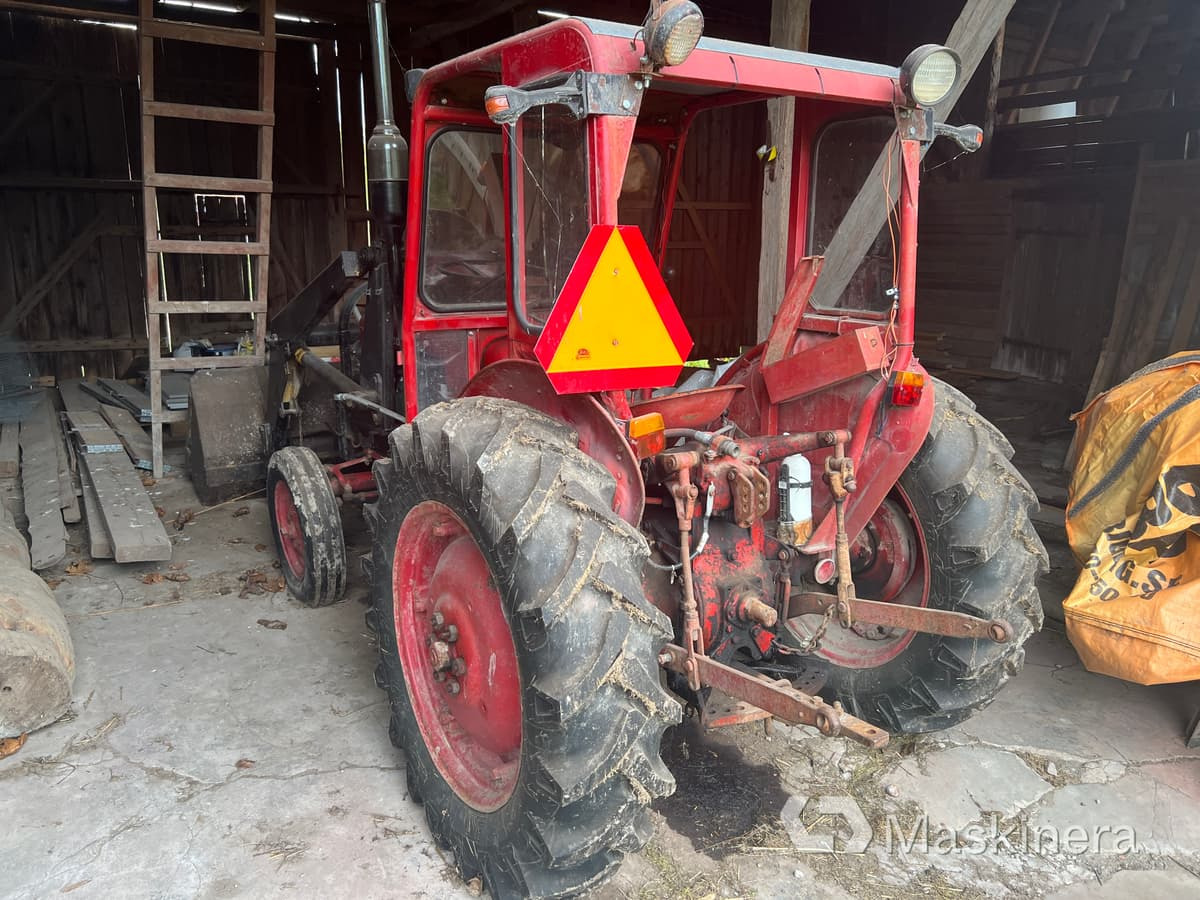 Bolinder Munktell 320 Traktor Volvo BM 320 med lastare - Tracteur agricole: photos 4 Bolinder Munktell 320 Traktor Volvo BM 320 med lastare - Tracteur agricole: photos 4