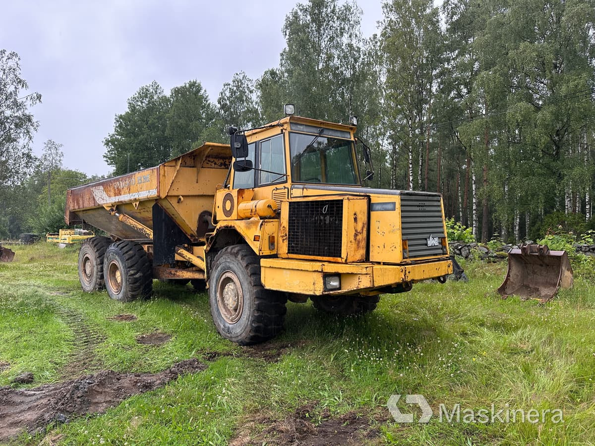 Dumper Volvo BM A25B 6x6 - Tombereau articulé: photos 1 Dumper Volvo BM A25B 6x6 - Tombereau articulé: photos 1