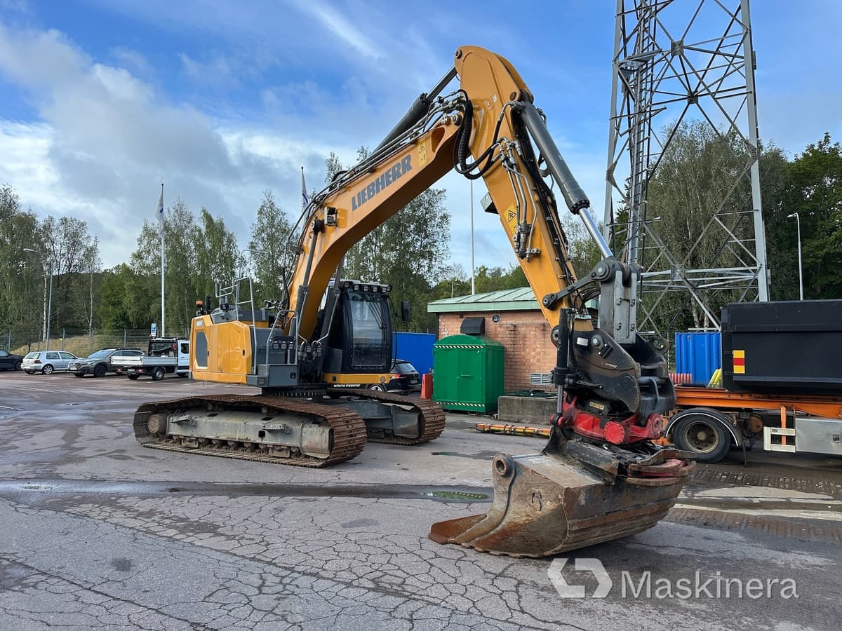 Pelle sur chenille Grävmaskin Liebherr R924 WLC med maskinstyrning: photos 1