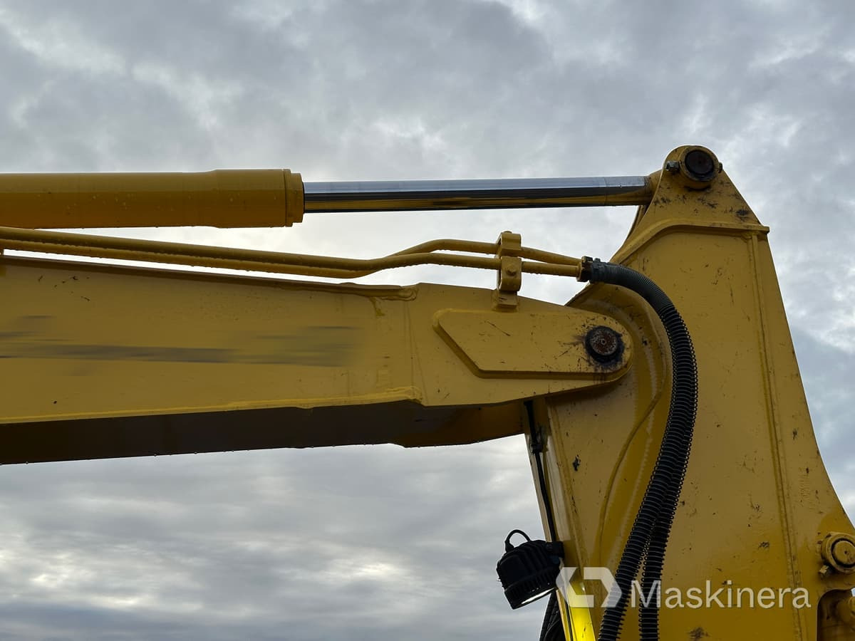 Pelle sur chenille Grävmaskin New Holland Kobelco E70BSR-2: photos 48