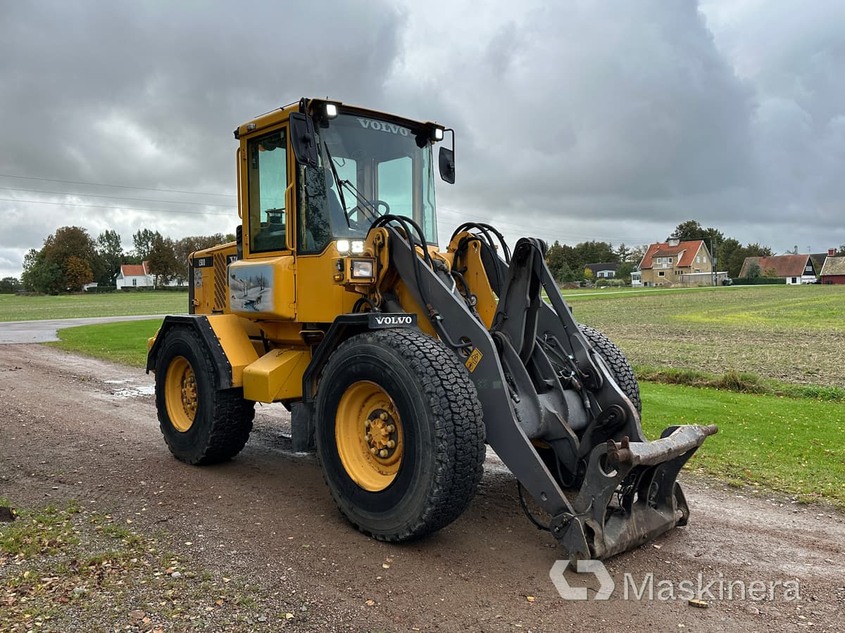 Hjullastare Volvo L50D - Chargeuse sur pneus: photos 1 Hjullastare Volvo L50D - Chargeuse sur pneus: photos 1