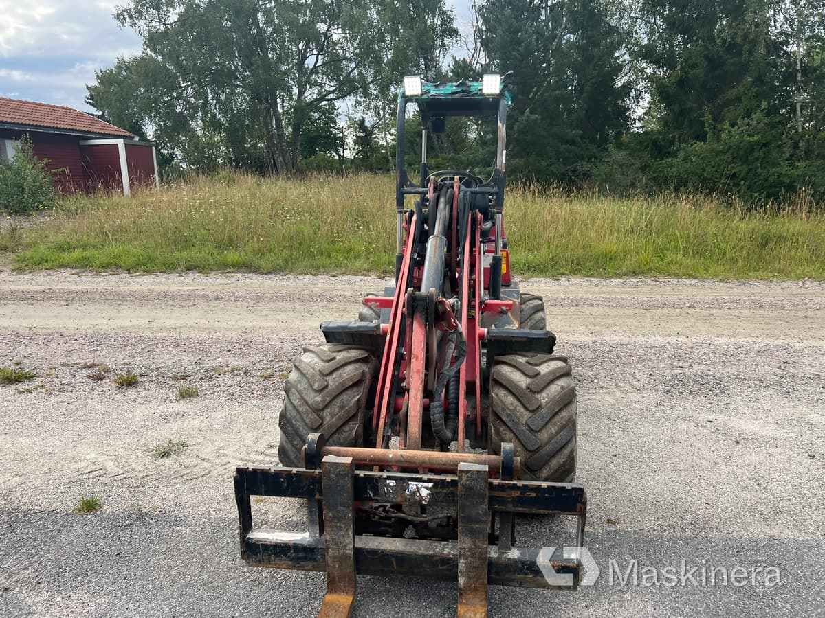 Kompaktlastare Thaler 2138/k - Valet de ferme: photos 2 Kompaktlastare Thaler 2138/k - Valet de ferme: photos 2