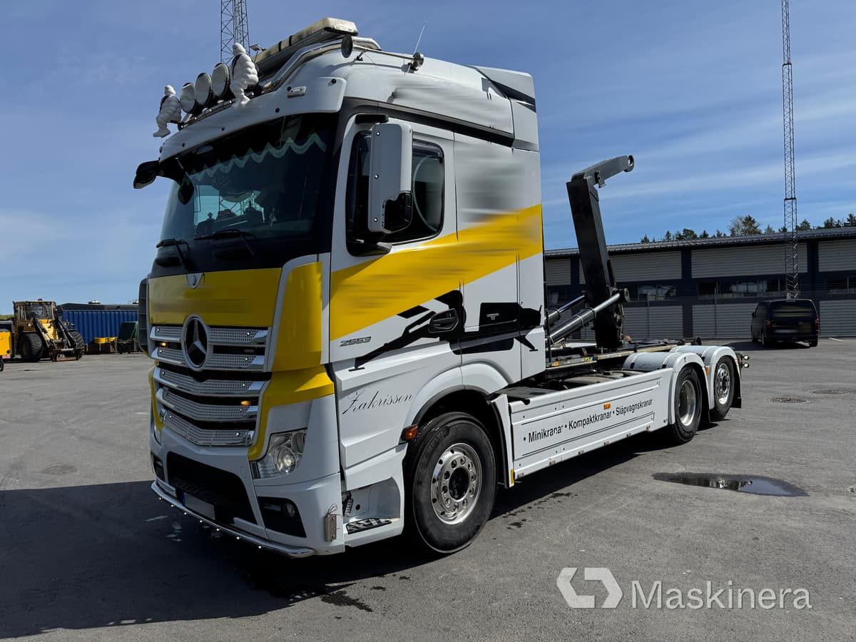 Lastväxlare Mercedes-Benz Actros - Camion ampliroll: photos 1 Lastväxlare Mercedes-Benz Actros - Camion ampliroll: photos 1