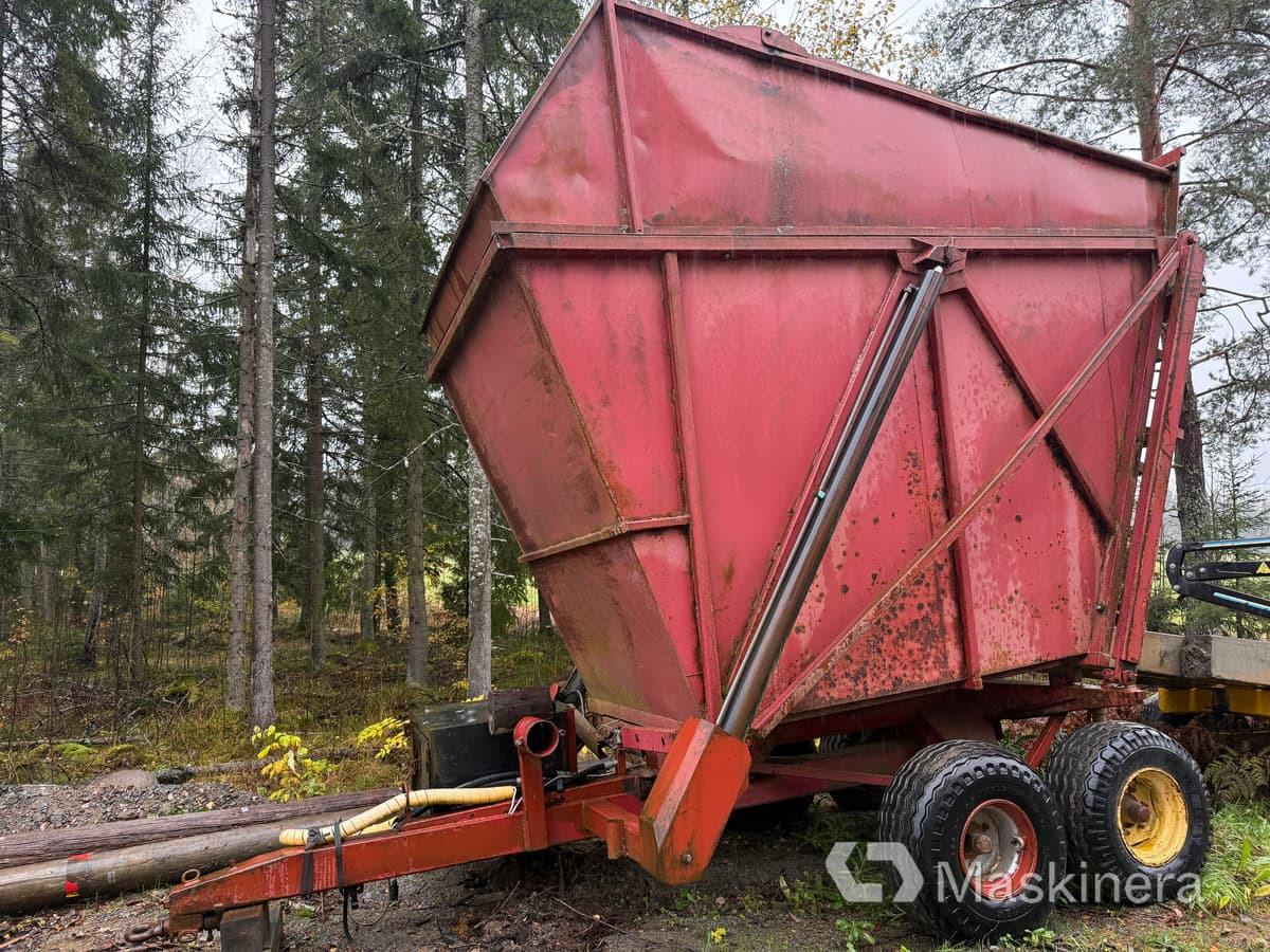 Höglastande & Högtippande Vagn - Machine agricole: photos 1 Höglastande & Högtippande Vagn - Machine agricole: photos 1