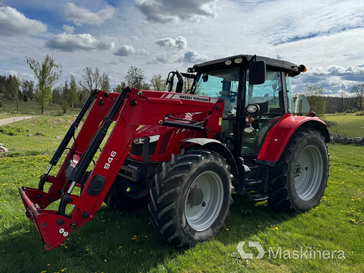 Massey Ferguson 5610 Traktor Massey Ferguson MF 5610 - Tracteur agricole: photos 1 Massey Ferguson 5610 Traktor Massey Ferguson MF 5610 - Tracteur agricole: photos 1