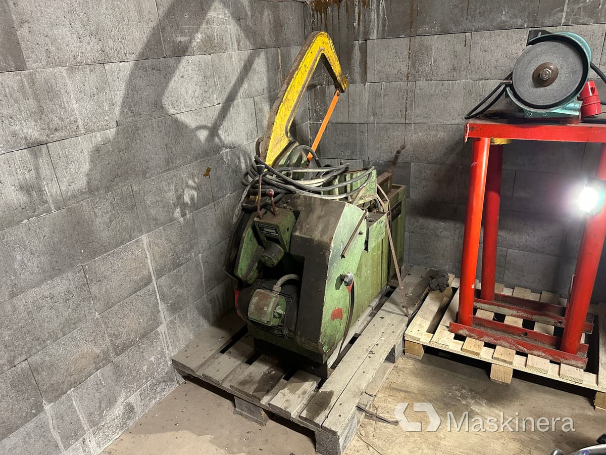 Metallsåg Behringer Super 215 PU4 - Machine à bois: photos 1 Metallsåg Behringer Super 215 PU4 - Machine à bois: photos 1