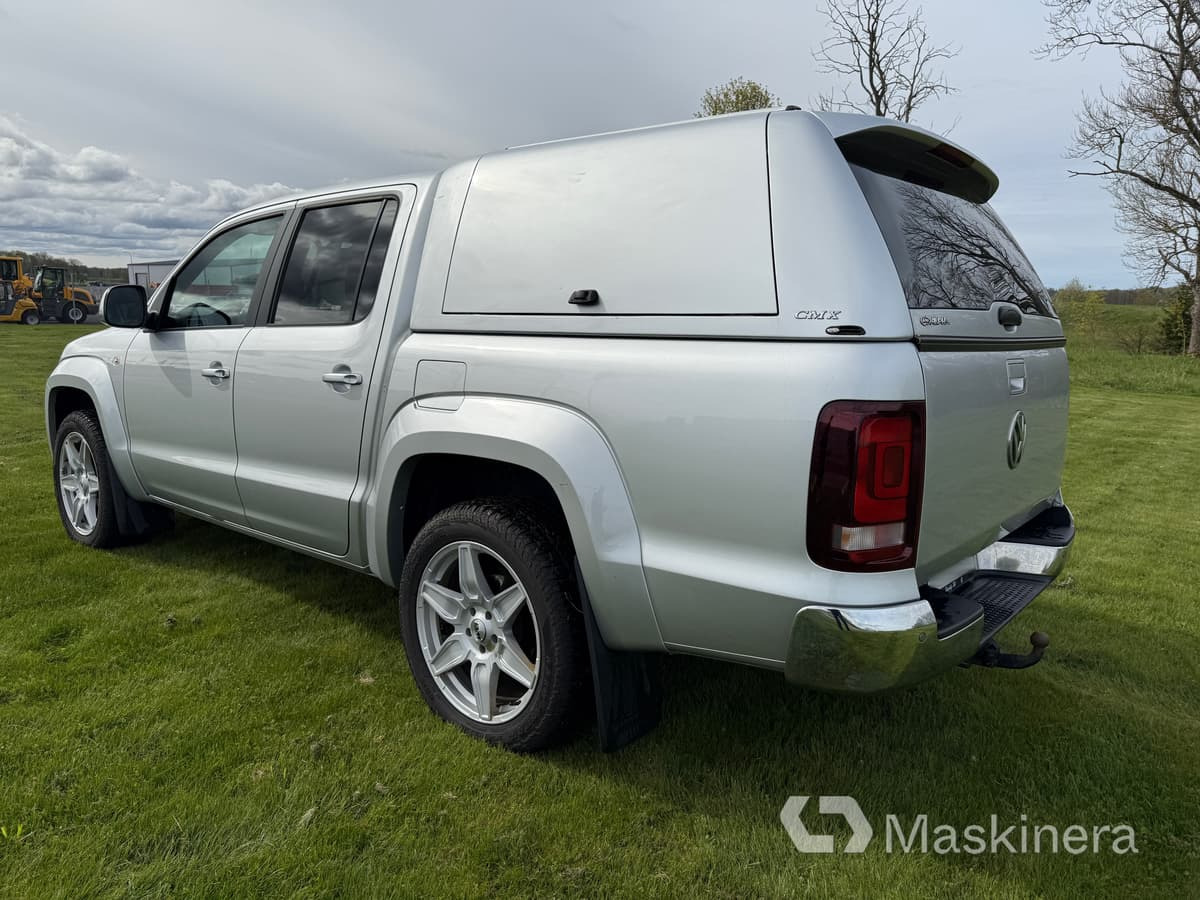 Pickup Volkswagen Amarok highline med kåpa - Fourgonnette: photos 3 Pickup Volkswagen Amarok highline med kåpa - Fourgonnette: photos 3