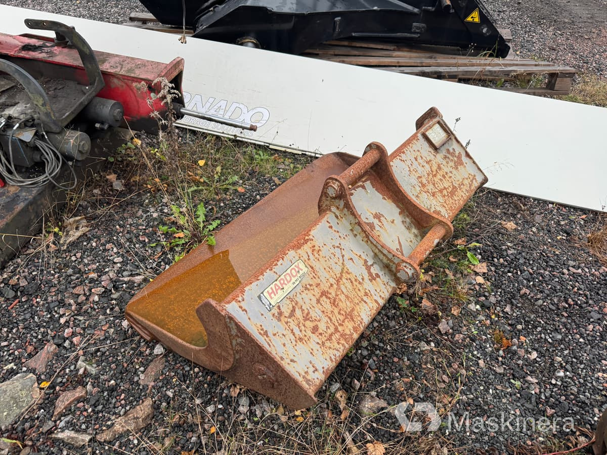 Planerskopa Götene RT 1200 S40 - Godet pour pelle: photos 5 Planerskopa Götene RT 1200 S40 - Godet pour pelle: photos 5