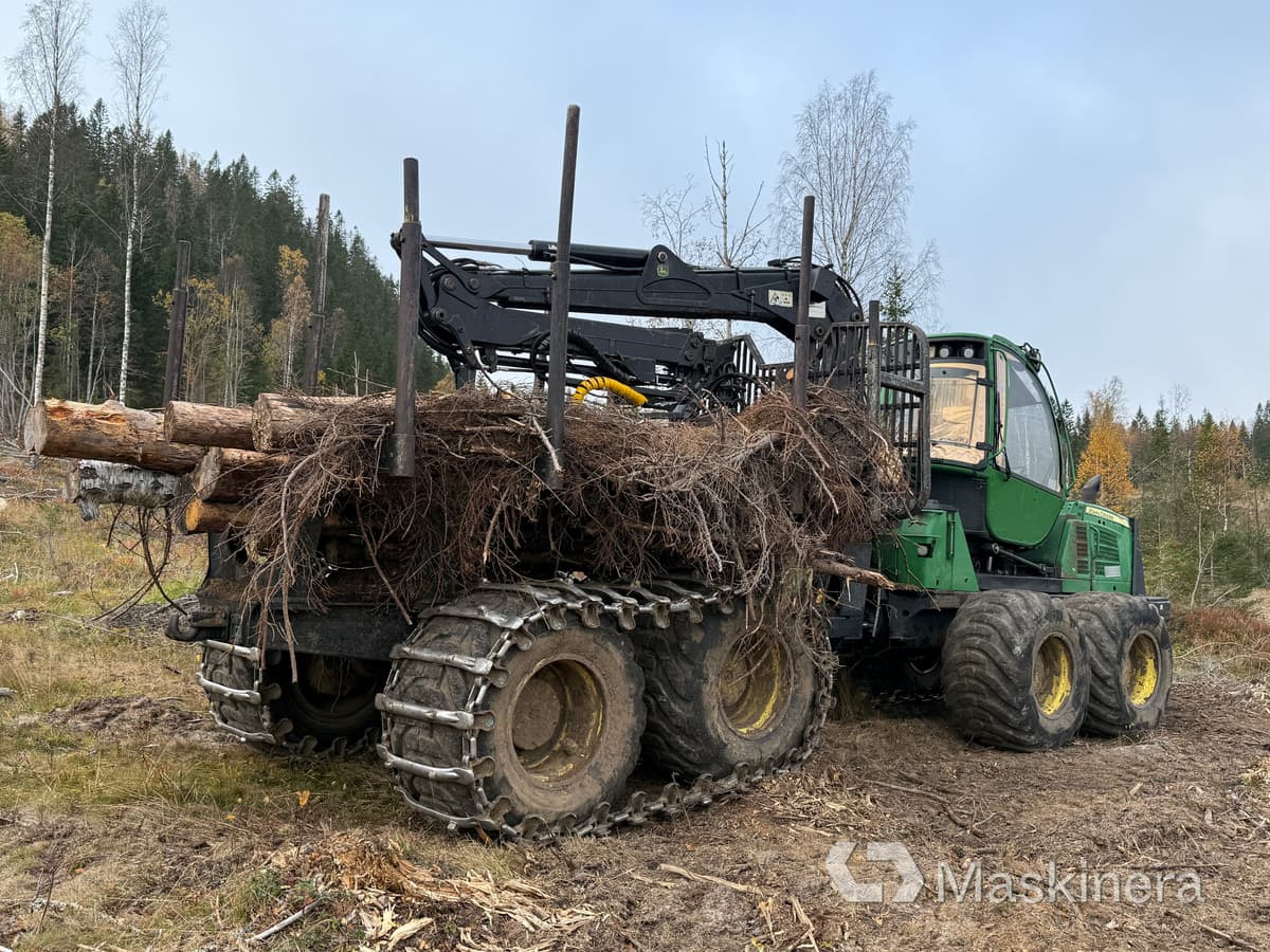 Skotare John Deere 1210E - Porteur: photos 5 Skotare John Deere 1210E - Porteur: photos 5