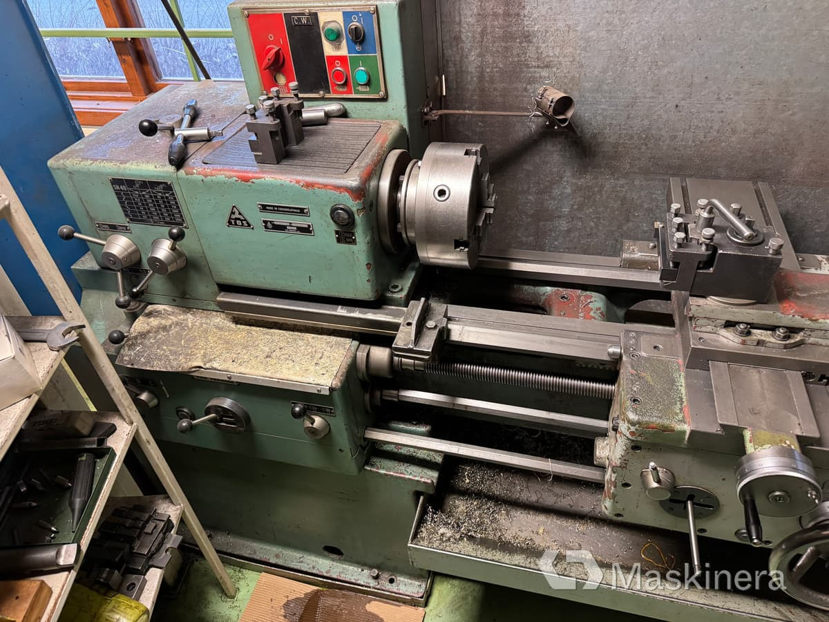 Svarv Tos Trencin SN 40 B med tillbehör - Tour à métaux: photos 2 Svarv Tos Trencin SN 40 B med tillbehör - Tour à métaux: photos 2