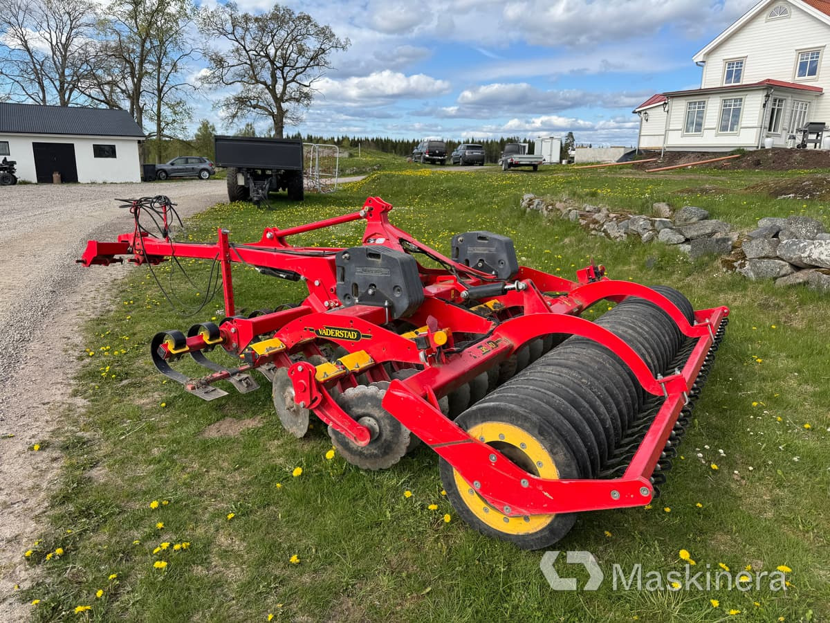 Tallrikskultivator Carrier Väderstad CR 350 - Cover crop: photos 5 Tallrikskultivator Carrier Väderstad CR 350 - Cover crop: photos 5