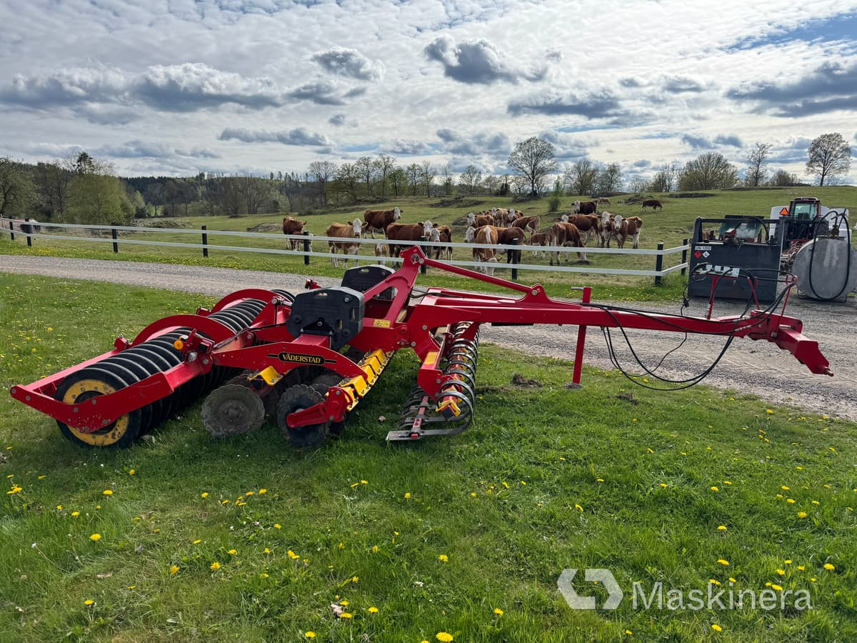 Tallrikskultivator Carrier Väderstad CR 350 - Cover crop: photos 2 Tallrikskultivator Carrier Väderstad CR 350 - Cover crop: photos 2