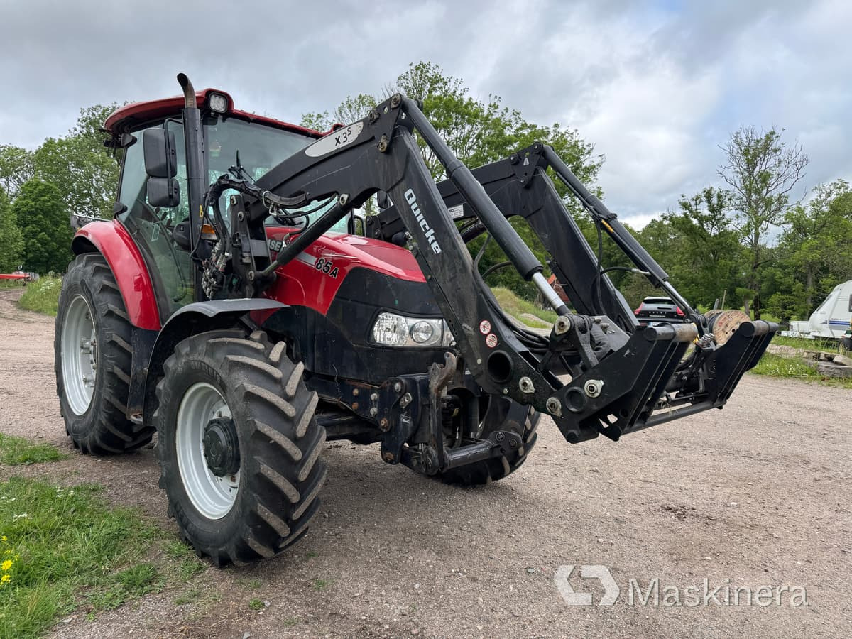 Traktor Case Farmall 85A med lastare - Tracteur agricole: photos 4 Traktor Case Farmall 85A med lastare - Tracteur agricole: photos 4