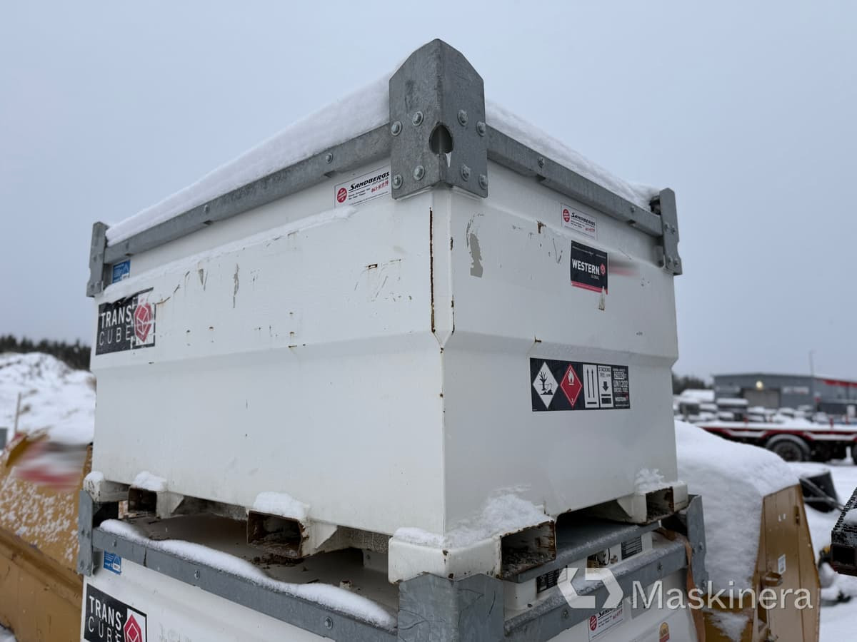 Transcube Global 30 TCG GLB Bränsletank Transcube Global ADR 2980 liter - Cuve de stockage: photos 2 Transcube Global 30 TCG GLB Bränsletank Transcube Global ADR 2980 liter - Cuve de stockage: photos 2