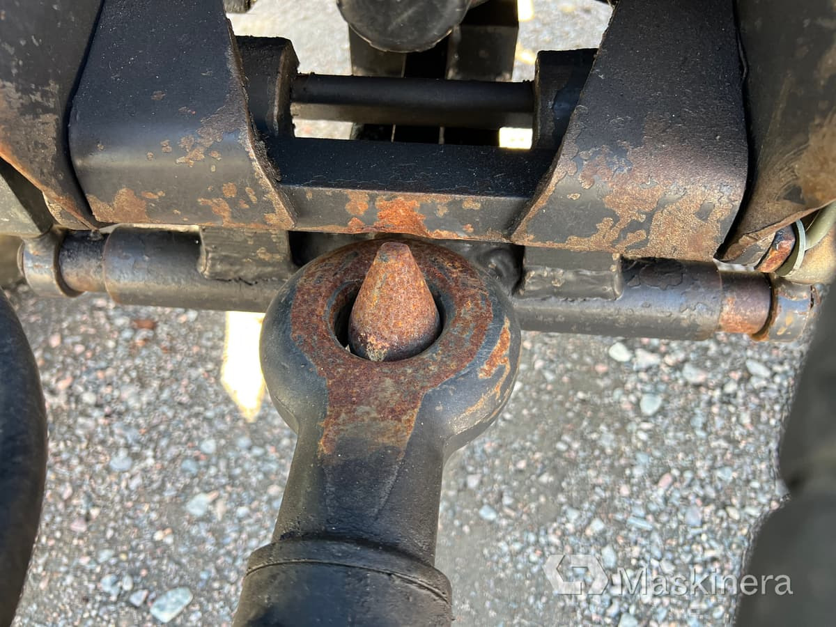 Tracteur agricole Valmet 805 / Palms 675 Traktor Valmet 805 med Skogsvagn Palms 675: photos 41