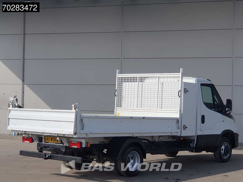 Iveco Daily 35C16 3.0L Kipper met Kist Dubbellucht 3,5t Trekhaak Airco Cruise Euro6 Tipper Benne Kieper 2m3 Airco Trekhaak Cruise control - Utilitaire benne: photos 5 Iveco Daily 35C16 3.0L Kipper met Kist Dubbellucht 3,5t Trekhaak Airco Cruise Euro6 Tipper Benne Kieper 2m3 Airco Trekhaak Cruise control - Utilitaire benne: photos 5