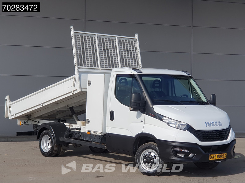 Iveco Daily 35C16 3.0L Kipper met Kist Dubbellucht 3,5t Trekhaak Airco Cruise Euro6 Tipper Benne Kieper 2m3 Airco Trekhaak Cruise control - Utilitaire benne: photos 3 Iveco Daily 35C16 3.0L Kipper met Kist Dubbellucht 3,5t Trekhaak Airco Cruise Euro6 Tipper Benne Kieper 2m3 Airco Trekhaak Cruise control - Utilitaire benne: photos 3