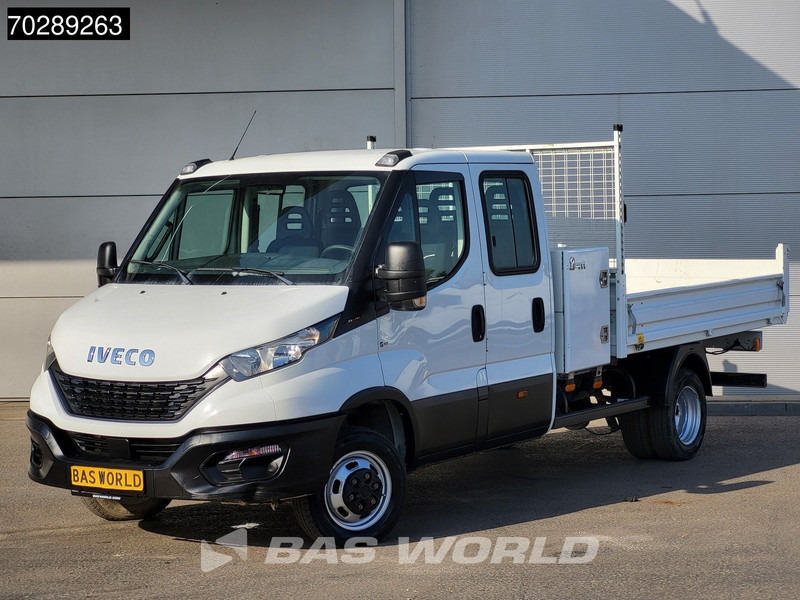 Iveco Daily 35C16 3.0L Open Laadbak met Kist Dubbel Cabine Dubbellucht 3,5t Trekhaak Navi Airco Cruise Camera Euro6 Pritsche Pickup Open Box - Utilitaire plateau: photos 3 Iveco Daily 35C16 3.0L Open Laadbak met Kist Dubbel Cabine Dubbellucht 3,5t Trekhaak Navi Airco Cruise Camera Euro6 Pritsche Pickup Open Box - Utilitaire plateau: photos 3