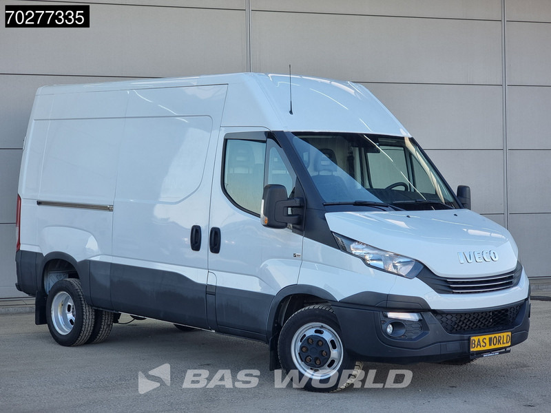 Iveco Daily 35C16 Automaat L2H2 160PK Dubbellucht 3,5t Trekhaak Airco Cruise L2 10m3 Airco Trekhaak Cruise control - Fourgon utilitaire: photos 3 Iveco Daily 35C16 Automaat L2H2 160PK Dubbellucht 3,5t Trekhaak Airco Cruise L2 10m3 Airco Trekhaak Cruise control - Fourgon utilitaire: photos 3