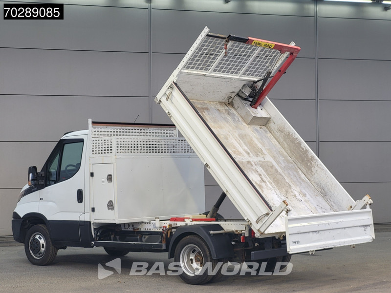 Iveco Daily 35C16 Kipper met Kraan Dubbellucht 3,5t Trekhaak Airco Cruise Camera Euro6 Crane Kran Kranwagen 2m3 Airco Trekhaak Cruise contro - Utilitaire benne: photos 2 Iveco Daily 35C16 Kipper met Kraan Dubbellucht 3,5t Trekhaak Airco Cruise Camera Euro6 Crane Kran Kranwagen 2m3 Airco Trekhaak Cruise contro - Utilitaire benne: photos 2