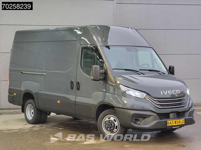 Iveco Daily 35C21 3.0L 2x Schuifdeur 2025model L2H2 ACC Camera LED CarPlay Dubbellucht L2 12m3 Airco - Fourgon utilitaire: photos 2 Iveco Daily 35C21 3.0L 2x Schuifdeur 2025model L2H2 ACC Camera LED CarPlay Dubbellucht L2 12m3 Airco - Fourgon utilitaire: photos 2