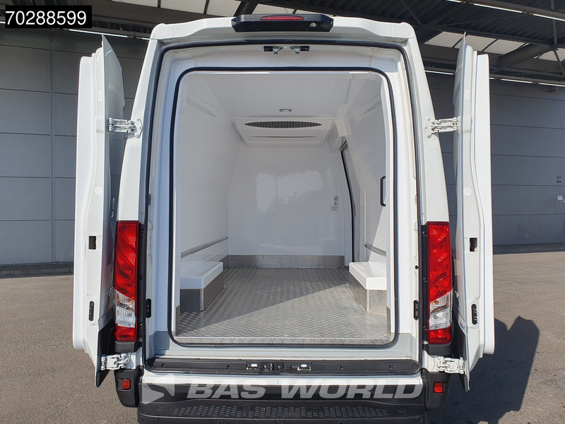 Iveco Daily 35S16 -20 Vriezer Koelwagen Automaat Kerstner 230V Stekker LED Airco Cruise Parkeersensoren Euro6 Koel Koeler Kühl Kühler Kühlwa - Utilitaire frigorifique: photos 3 Iveco Daily 35S16 -20 Vriezer Koelwagen Automaat Kerstner 230V Stekker LED Airco Cruise Parkeersensoren Euro6 Koel Koeler Kühl Kühler Kühlwa - Utilitaire frigorifique: photos 3