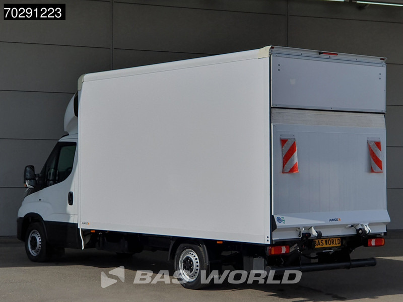 Iveco Daily 35S16 Automaat Bakwagen Achterdeuren 160PK Airco Camera Euro6 Meubelbak Koffer 21m3 Airco - Fourgon grand volume: photos 2 Iveco Daily 35S16 Automaat Bakwagen Achterdeuren 160PK Airco Camera Euro6 Meubelbak Koffer 21m3 Airco - Fourgon grand volume: photos 2