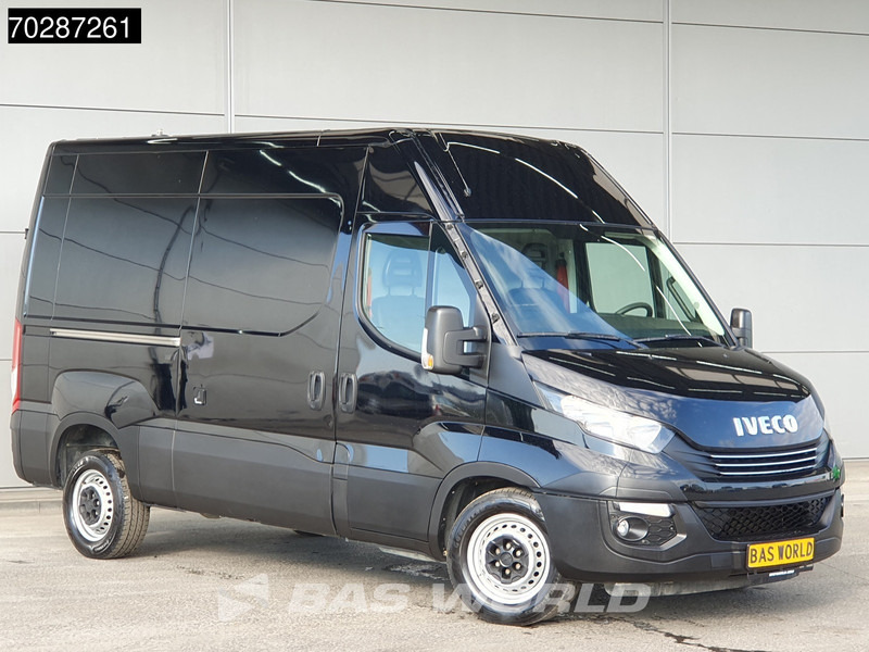 Iveco Daily 35S16 Automaat L2H2 3,5t Trekhaak Airco Cruise Camera Euro6 L2 11m3 Airco Trekhaak Cruise control - Fourgon utilitaire: photos 5 Iveco Daily 35S16 Automaat L2H2 3,5t Trekhaak Airco Cruise Camera Euro6 L2 11m3 Airco Trekhaak Cruise control - Fourgon utilitaire: photos 5