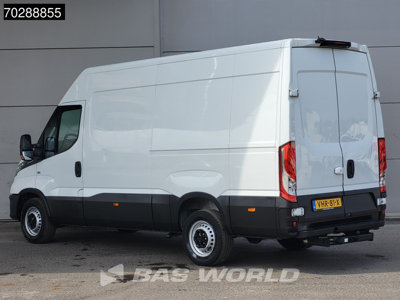 Iveco Daily 35S16 Automaat L2H2 3500KG Trekhaak ACC LED Camera Euro6 L2 12m3 Airco Trekhaak - Fourgon utilitaire: photos 2 Iveco Daily 35S16 Automaat L2H2 3500KG Trekhaak ACC LED Camera Euro6 L2 12m3 Airco Trekhaak - Fourgon utilitaire: photos 2
