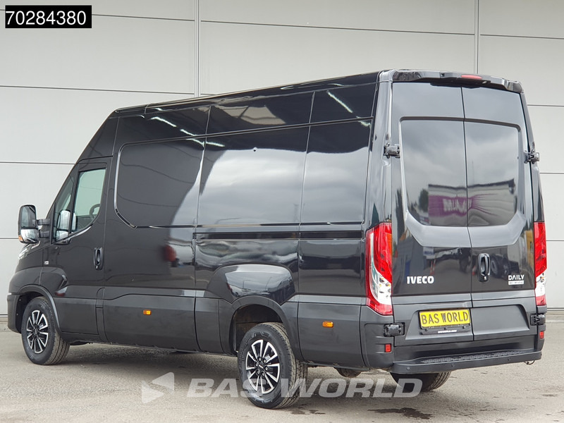 Iveco Daily 35S18 3.0L Automaat ACC Navi LED 3,5t Trekgewicht Airco Camera Parkeersensoren L2 12m3 Airco - Fourgon utilitaire: photos 2 Iveco Daily 35S18 3.0L Automaat ACC Navi LED 3,5t Trekgewicht Airco Camera Parkeersensoren L2 12m3 Airco - Fourgon utilitaire: photos 2