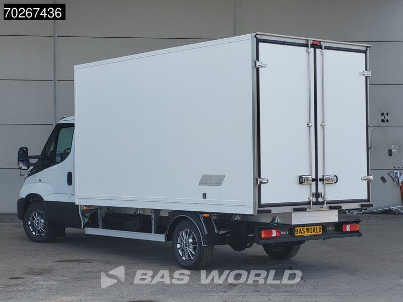 Iveco Daily 35S18 3.0L Koelwagen Thermoking C-250 LED ACC Navi Airco Koel Koeler Kühl Kühler Bakwagen Kühlkoffer 17m3 Airco - Utilitaire frigorifique: photos 2 Iveco Daily 35S18 3.0L Koelwagen Thermoking C-250 LED ACC Navi Airco Koel Koeler Kühl Kühler Bakwagen Kühlkoffer 17m3 Airco - Utilitaire frigorifique: photos 2