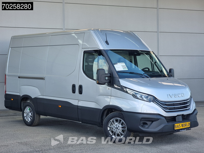 Iveco Daily 35S21 3.0L Automaat 210PK L2H2 2025-Model 3,5t Trekvermogen ACC LED CarPlay Camera Parkeersensoren Euro6 L2 12m3 Airco - Fourgon utilitaire: photos 2 Iveco Daily 35S21 3.0L Automaat 210PK L2H2 2025-Model 3,5t Trekvermogen ACC LED CarPlay Camera Parkeersensoren Euro6 L2 12m3 Airco - Fourgon utilitaire: photos 2