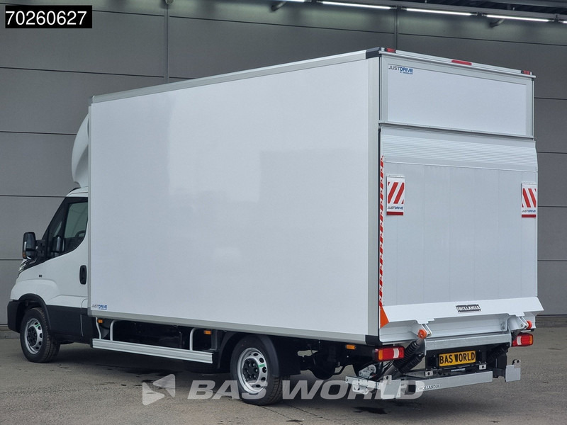 Iveco Daily 35S21 3.0L Automaat Laadklep Zijdeur 210PK 2025-Model ACC LED CarPlay Lat om Lat D'Hollandia 3,5t Trekvermogen Euro6 Meubelbak K - Fourgon grand volume: photos 2 Iveco Daily 35S21 3.0L Automaat Laadklep Zijdeur 210PK 2025-Model ACC LED CarPlay Lat om Lat D'Hollandia 3,5t Trekvermogen Euro6 Meubelbak K - Fourgon grand volume: photos 2