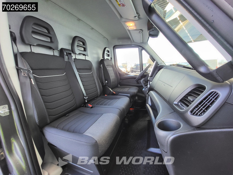 Iveco Daily 35S21 Automaat 2025 model L2H2 Trekhaak Tacho ACC LED CarPlay Velgen Camera 12m3 Airco Trekhaak en crédit-bail Iveco Daily 35S21 Automaat 2025 model L2H2 Trekhaak Tacho ACC LED CarPlay Velgen Camera 12m3 Airco Trekhaak: photos 15