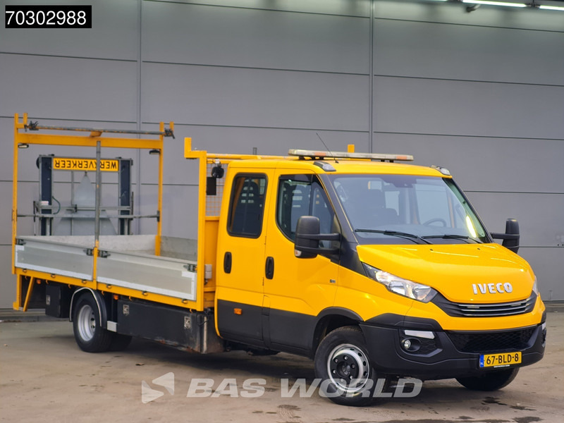 Iveco Daily 70C18 3.0L Automaat 452cmOpen Laadbak Dubbel Cabine Dubbellucht 3,5t Trekhaak Navi Airco Cruise Camera Zwaailamp Euro6 Pritsche - Utilitaire plateau: photos 3 Iveco Daily 70C18 3.0L Automaat 452cmOpen Laadbak Dubbel Cabine Dubbellucht 3,5t Trekhaak Navi Airco Cruise Camera Zwaailamp Euro6 Pritsche - Utilitaire plateau: photos 3