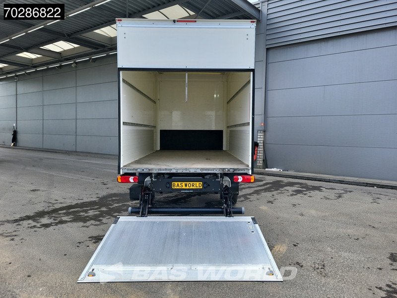 MAN TGE 3.140 Automaat Bakwagen Laadklep Airco Cruise Camera Euro6 Meubelbak Koffer 20m3 Airco Cruise control - Fourgon grand volume: photos 3 MAN TGE 3.140 Automaat Bakwagen Laadklep Airco Cruise Camera Euro6 Meubelbak Koffer 20m3 Airco Cruise control - Fourgon grand volume: photos 3