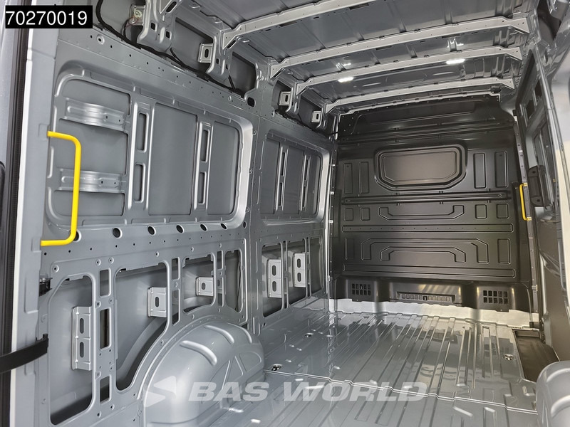 MAN TGE 3.180 Automaat 2025 model Facelift L3H3 ACC Trekhaak L2H2 | 11m3 Airco - Fourgon utilitaire: photos 3 MAN TGE 3.180 Automaat 2025 model Facelift L3H3 ACC Trekhaak L2H2 | 11m3 Airco - Fourgon utilitaire: photos 3