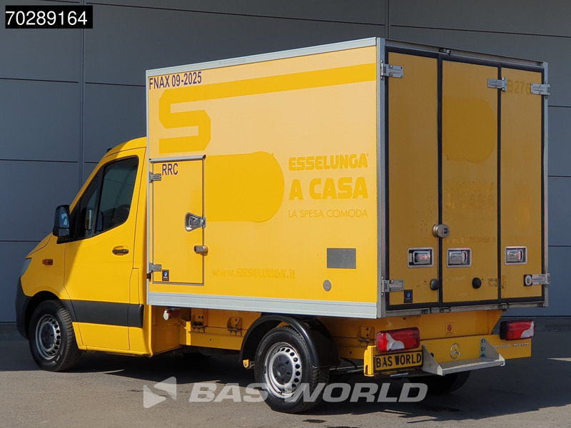 Mercedes-Benz Sprinter 314 CDI Bakwagen Gekoeld Vriezer Automaat Carrier Xarios 300 230V Stekker Airco Euro6 Koel Koeler Kühl Kühler Vries Frigo 10m3 A - Utilitaire frigorifique: photos 2 Mercedes-Benz Sprinter 314 CDI Bakwagen Gekoeld Vriezer Automaat Carrier Xarios 300 230V Stekker Airco Euro6 Koel Koeler Kühl Kühler Vries Frigo 10m3 A - Utilitaire frigorifique: photos 2