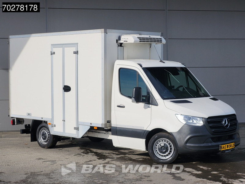 Mercedes-Benz Sprinter 314 CDI Bi-Temp Automaat Koelwagen Vriezer Zijdeur Thermo King V-300MAX 380v-stekker Achterdeuren Airco Cruise Camera Euro6 Bakw - Utilitaire frigorifique: photos 3 Mercedes-Benz Sprinter 314 CDI Bi-Temp Automaat Koelwagen Vriezer Zijdeur Thermo King V-300MAX 380v-stekker Achterdeuren Airco Cruise Camera Euro6 Bakw - Utilitaire frigorifique: photos 3