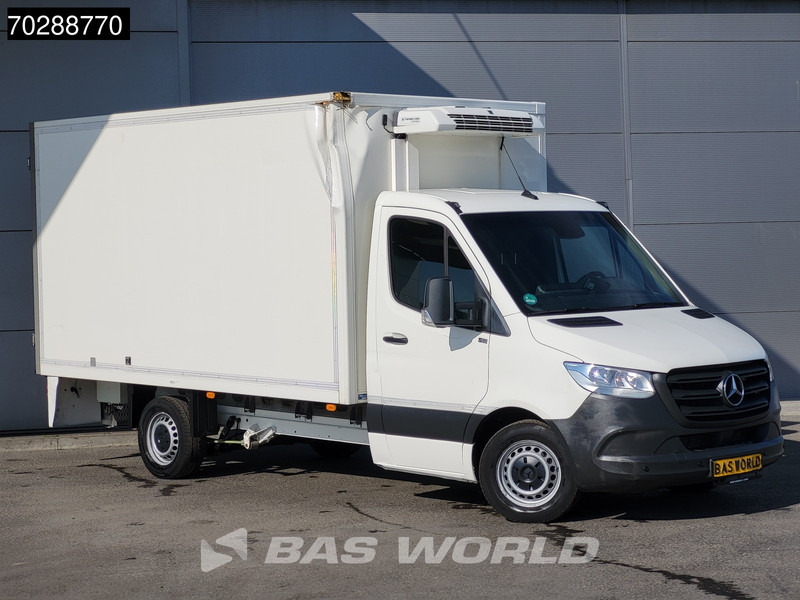 Mercedes-Benz Sprinter 314 CDI Schade! Koelwagen Automaat Thermo King V-200 MAX Airco Euro6 Kühl Kühler Koel Koeler Kühlwagen 17m3 Airco - Utilitaire frigorifique: photos 5 Mercedes-Benz Sprinter 314 CDI Schade! Koelwagen Automaat Thermo King V-200 MAX Airco Euro6 Kühl Kühler Koel Koeler Kühlwagen 17m3 Airco - Utilitaire frigorifique: photos 5