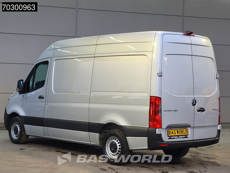Mercedes-Benz Sprinter 315 CDI Automaat L2H2 150PK Airco Camera Parkeersensoren MBUX CarPlay Euro6 L2 12m3 Airco - Fourgonnette: photos 2 Mercedes-Benz Sprinter 315 CDI Automaat L2H2 150PK Airco Camera Parkeersensoren MBUX CarPlay Euro6 L2 12m3 Airco - Fourgonnette: photos 2