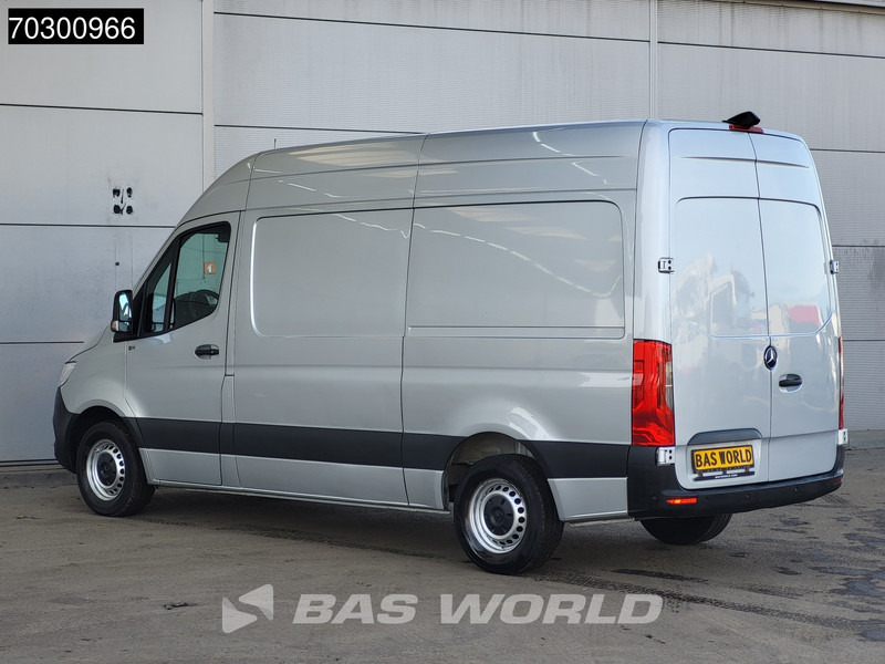Mercedes-Benz Sprinter 315 CDI Automaat L2H2 150PK Airco Camera Parkeersensoren MBUX CarPlay Euro6 L2 Airco - Fourgonnette: photos 2 Mercedes-Benz Sprinter 315 CDI Automaat L2H2 150PK Airco Camera Parkeersensoren MBUX CarPlay Euro6 L2 Airco - Fourgonnette: photos 2
