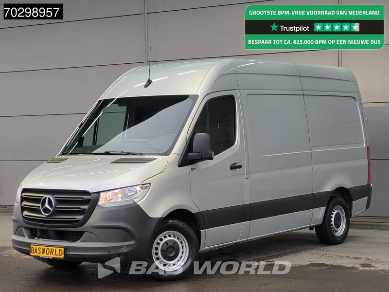 Mercedes-Benz Sprinter 315 CDI Automaat L2H2 150PK Airco Camera Parkeersensoren MBUX CarPlay Euro6 L2 Airco - Fourgonnette: photos 1 Mercedes-Benz Sprinter 315 CDI Automaat L2H2 150PK Airco Camera Parkeersensoren MBUX CarPlay Euro6 L2 Airco - Fourgonnette: photos 1