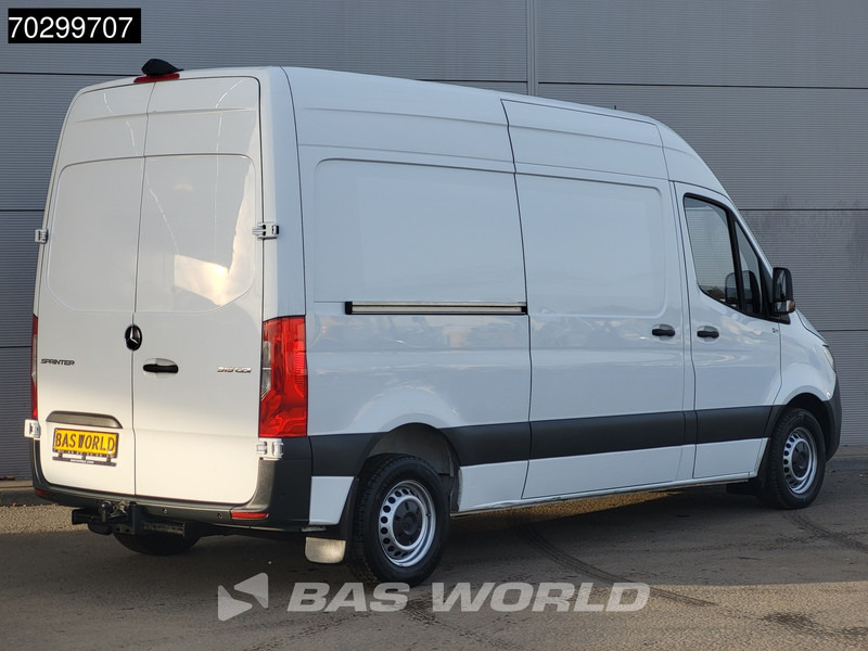 Mercedes-Benz Sprinter 315 CDI Automaat L2H2 Trekhaak ACC Airco Camera Parkeersensoren MBUX CarPlay Euro6 L2 Airco Trekhaak - Fourgon utilitaire: photos 5 Mercedes-Benz Sprinter 315 CDI Automaat L2H2 Trekhaak ACC Airco Camera Parkeersensoren MBUX CarPlay Euro6 L2 Airco Trekhaak - Fourgon utilitaire: photos 5