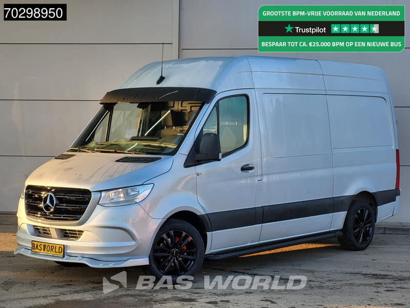 Mercedes-Benz Sprinter 315 CDI Special Edition Automaat L2H2 150PK Airco Cruise Camera Parkeersensoren MBUX CarPlay Velgen Euro6 L2 12m3 Airco - Fourgonnette: photos 1 Mercedes-Benz Sprinter 315 CDI Special Edition Automaat L2H2 150PK Airco Cruise Camera Parkeersensoren MBUX CarPlay Velgen Euro6 L2 12m3 Airco - Fourgonnette: photos 1