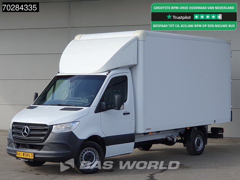 Mercedes-Benz Sprinter 317 CDI Automaat Bakwagen Achterdeuren Airco Camera Euro6 Meubelbak Koffer 21m3 Airco - Fourgon grand volume: photos 1 Mercedes-Benz Sprinter 317 CDI Automaat Bakwagen Achterdeuren Airco Camera Euro6 Meubelbak Koffer 21m3 Airco - Fourgon grand volume: photos 1